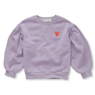 Pullover Lila mit rotem Herz auf der Brust von Sproet & Sprout
