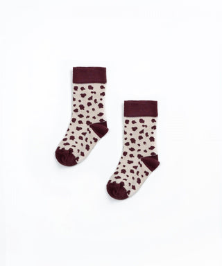 Socken Pencil Beige mit Weinrotem Leoprint von Play Up