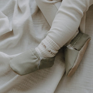 Vegane Schuhe Khaki von Cosy Roots