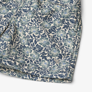 UV Badeshorts Hansi mit Blau-Grünem Blumenmuster von Wheat