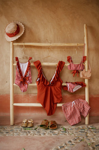 Badekleid Riad Red Girls Rot und Weiss gestreift von elle and rapha