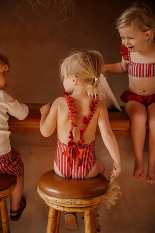 Badekleid Riad Red Girls Rot und Weiss gestreift von elle and rapha