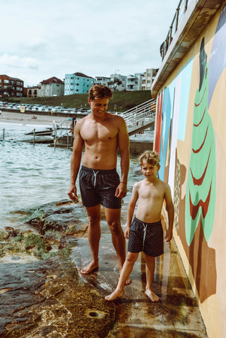 Badeshorts für Männer Wellington Blau mit Dreieckmuster von Bondijoe