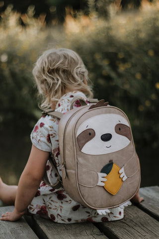 Kinderrucksack Grosses Faultier Norbert Latte Macchiato von Little who