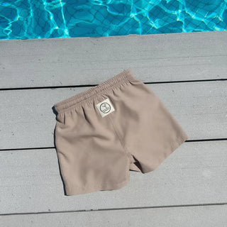 Nachhaltige Badehose Caramel von Cosy Roots