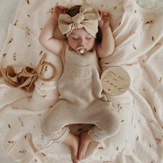 Organic Knit Dungarees / Overall Sand von Cosy Roots
