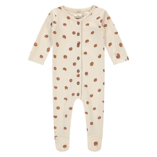 Modal Babystrampler mit Füssen Beige mit Cookieprint von A Tiny Story