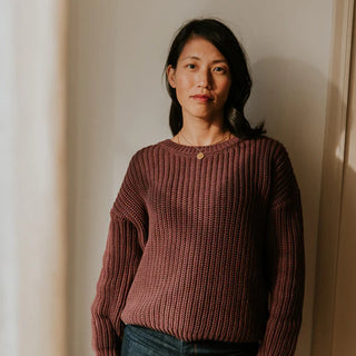 Strickpullover Fig Aubergine für Frauen von Yuki