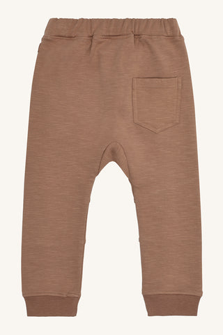 Lange Baumwollhose Georg Coca Mocha Braun für Kinder von Hust & Claire