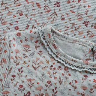 Langarm Ripp-Shirt Hellblau mit Blumenmuster von Minymo