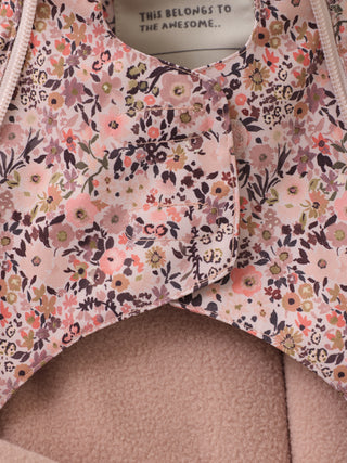 Schneeanzug Peach Whip mit Blumenmuster von Minymo