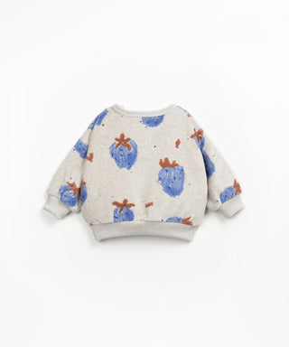 Baby Sweater Grau-Beige mit Blauen Erdbeeren von Play Up