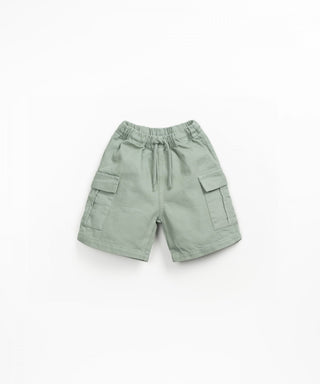 Shorts mit Seitentaschen Salbei von Play Up