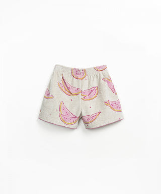 Shorts Grau-Beige mit pinkem Melonenprint von Play Up