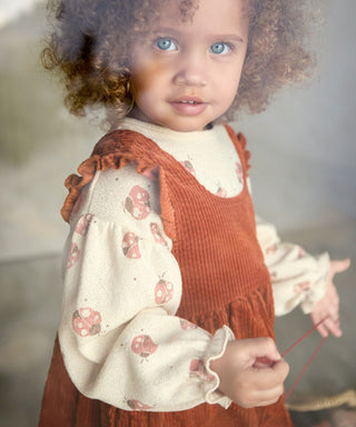 Baby Sweater Beige mit Maienkäferprint von Play Up