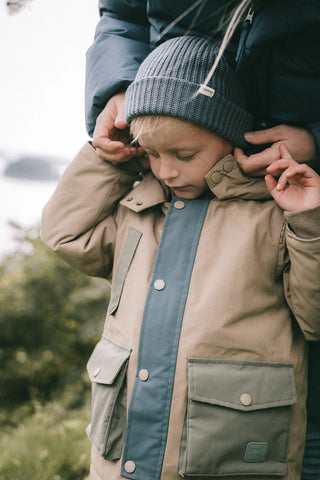 Winterjacke Omas Wallnussbraun für Kinder von MarMar Copenhagen