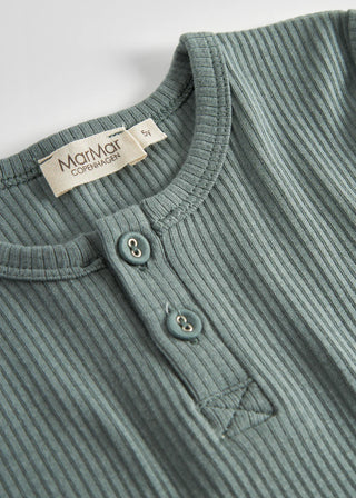Modal Langarm Rib Shirt mit Knöpfen Dusty Green von MarMar Copenhagen