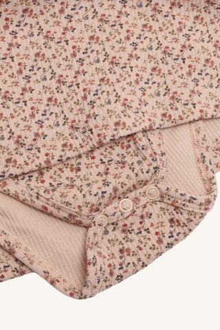 Modal-Baumwoll Babykleid Kristi Rosa mit Blumenprint von Hust & Claire