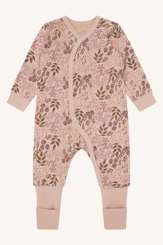 Merinowolle-Bambus Pyjama Manu Zartrosa mit Himbeeren- Blumenprint von Hust & Claire