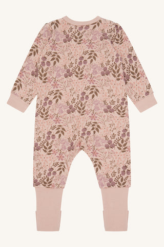 Merinowolle-Bambus Pyjama Manu Zartrosa mit Himbeeren- Blumenprint von Hust & Claire