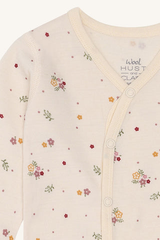 Merinowolle Pyjama Mobi Flora Off White mit Blumenmuster von Hust & Claire