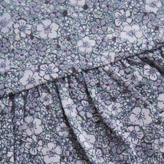 Babykleid Tistle Lila mit Blumenmuster von Fixoni