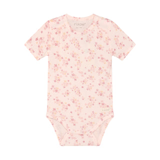 Bambus Kurzarm Body Soft Pink mit Blumenprint von Fixoni
