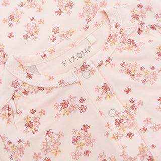 Bambus Langarm Strampler Soft Pink mit Blumenprint von Fixoni