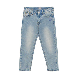 JEANS BLAU MIT HERZGESÄSSTASCHEN VON DAILY7KIDS