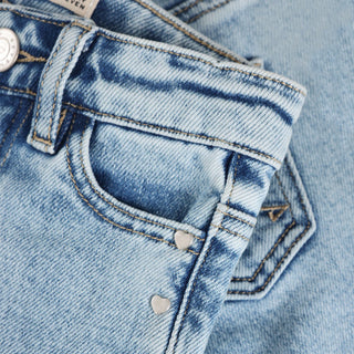 JEANS HELLBLAU MIT HERZDEKO VON DAILY7KIDS