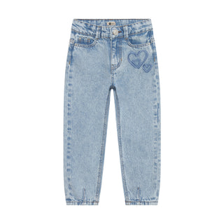 Jeans Mom Fit mit Herzprint von Daily7Kids