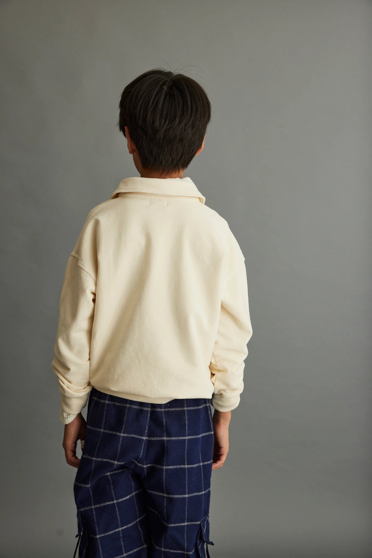 Sweatshirt mit Kragen Atlas Ivory von Cozmo