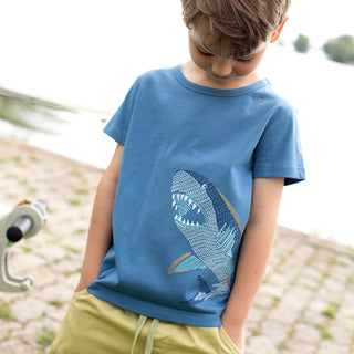 T-Shirt mit Haistickerei in Jeansblau von Enfant Terrible