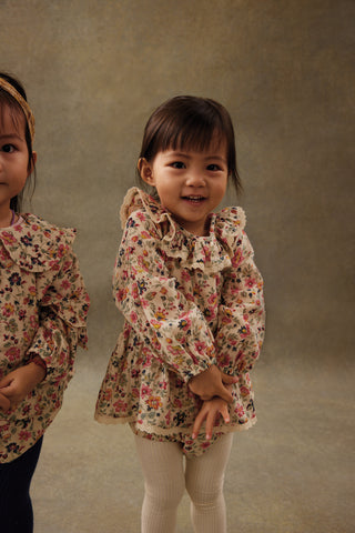 Langarm Romper India Cream Wild Flowers von Louise Misha
