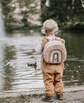 Kinderrucksack Grosser Regenbogen Hedwig Rose Quarz von Little who