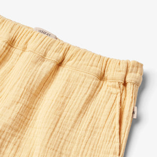 MUSSELINSHORTS EILEEN GELB VON WHEAT