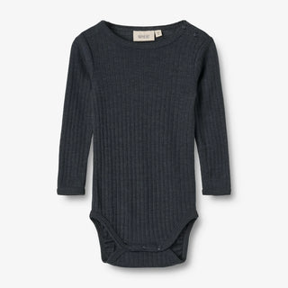 Merinowolle-Seide Body Lucca Navy von Wheat