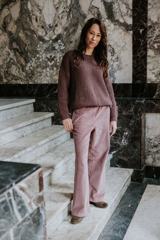 Strickpullover Fig Aubergine für Frauen von Yuki
