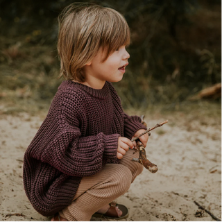 Strickpullover Fig Aubergine für Kinder von Yuki